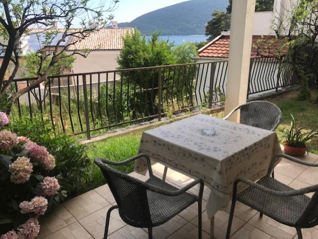 Casa Julia Lejlighed Herceg Novi Eksteriør billede