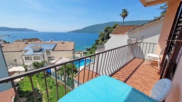 Casa Julia Lejlighed Herceg Novi Eksteriør billede